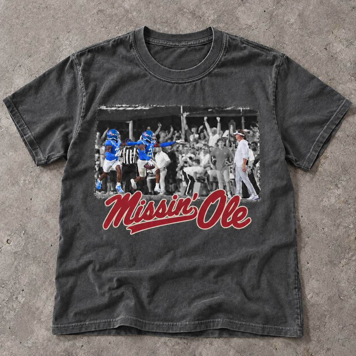 Vintage College Football Game Day Moment T-Shirt / Sweatshirt / Hoodie