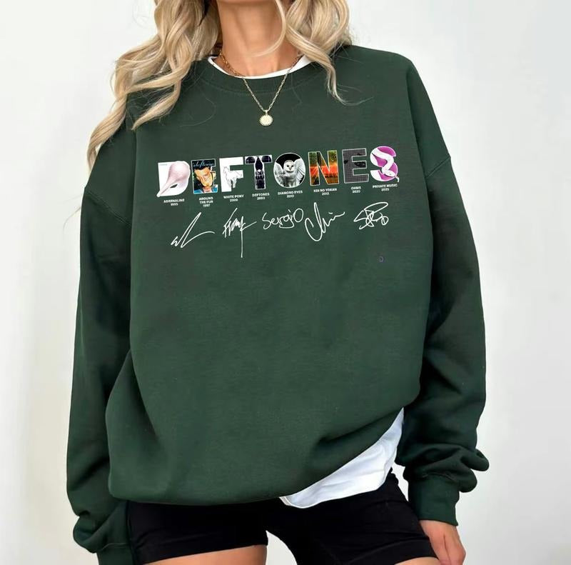 Music Lover’s 2025 Album New Tour T-Shirt / Sweatshirt / Hoodie
